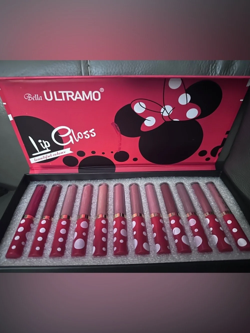 MADE UP BY DREA BELLA ULTRAMO MOUSE 12 PIECE LIP GLOSS SET NIB